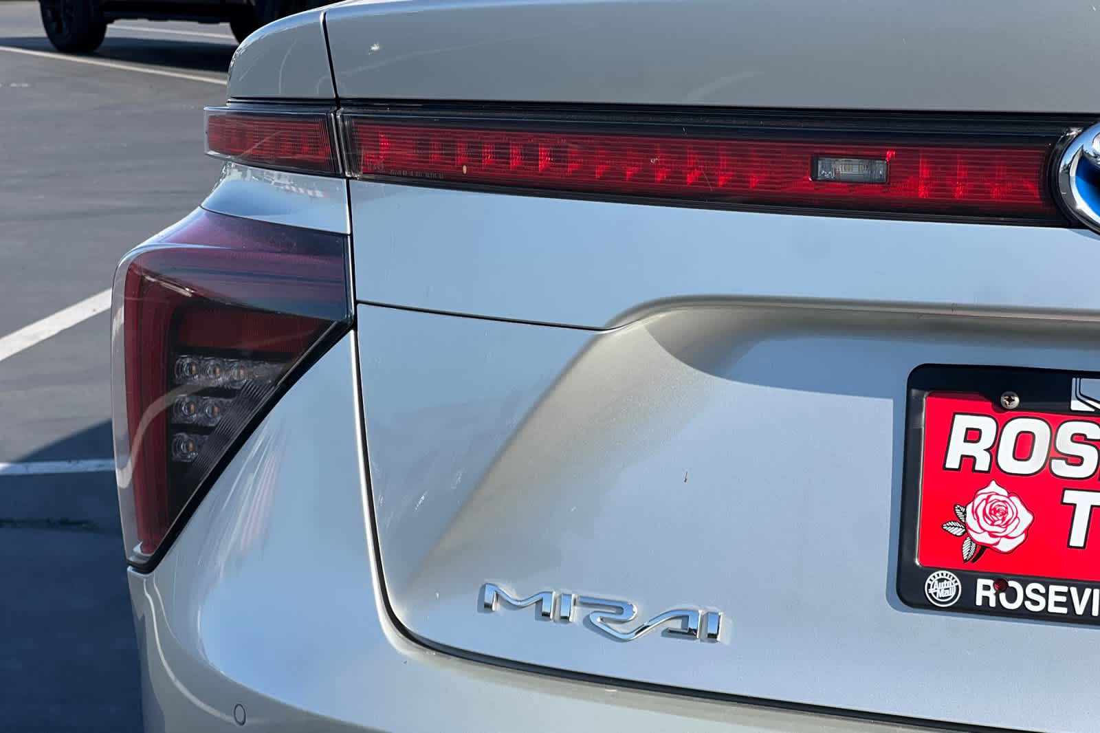 Thumbnail: 2018 Toyota Mirai - 29