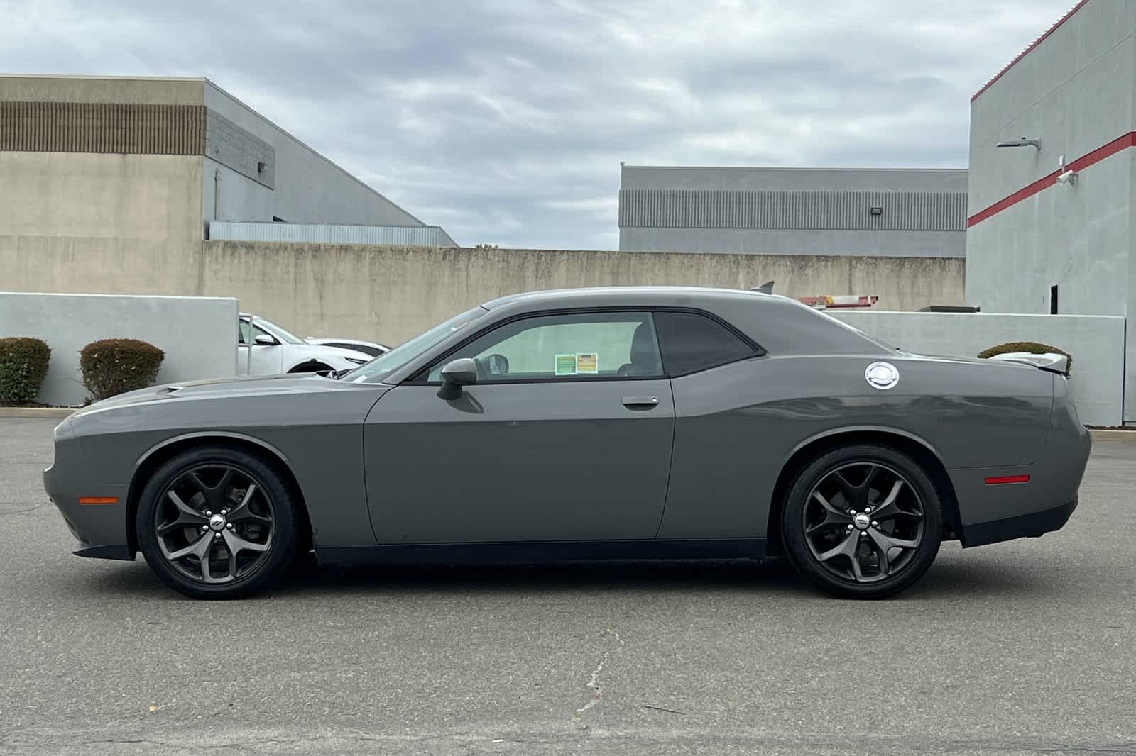 Thumbnail: 2018 Dodge Challenger - 9