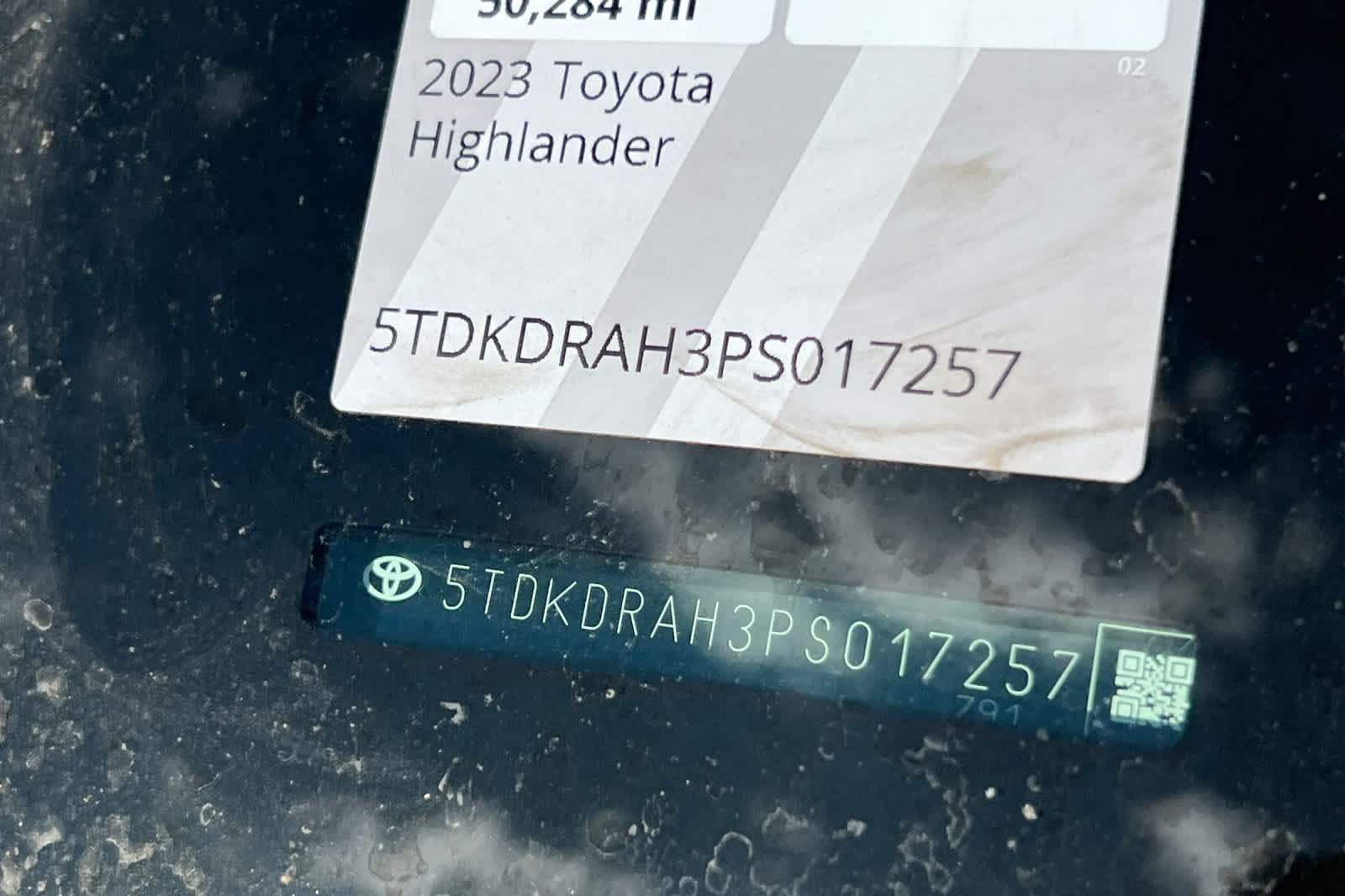 Thumbnail: 2023 Toyota Highlander - 23