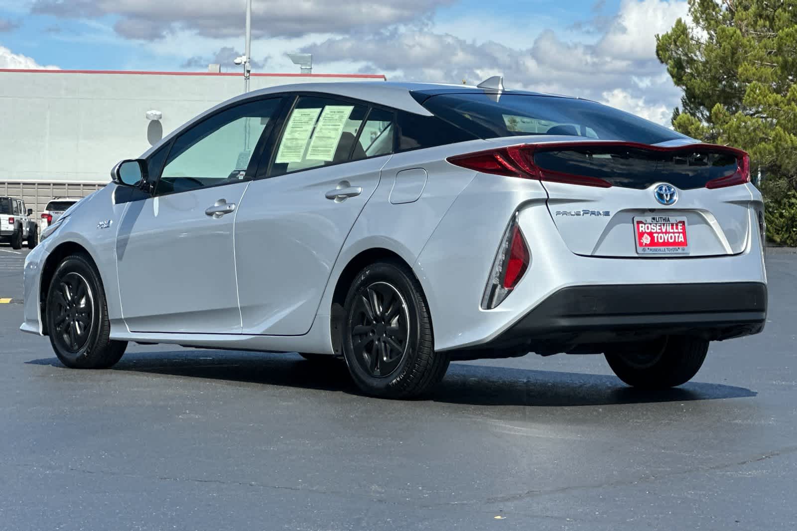 Thumbnail: 2019 Toyota Prius Prime - 7