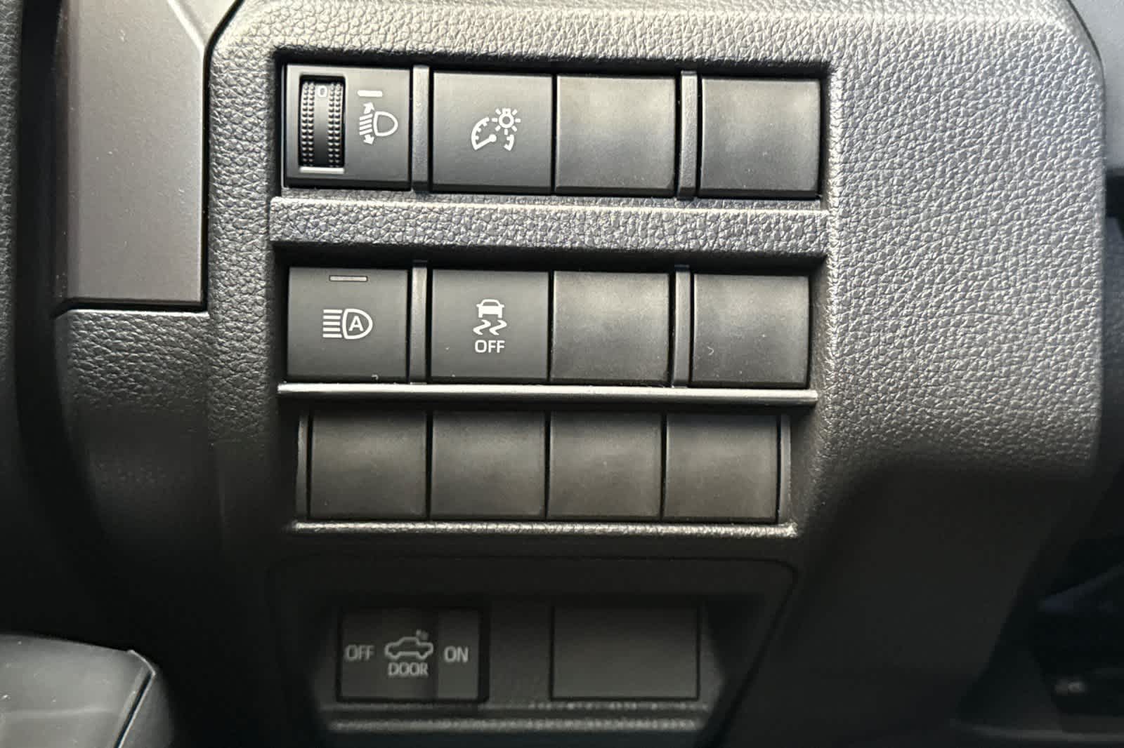 Thumbnail: 2025 Toyota Tacoma - 28