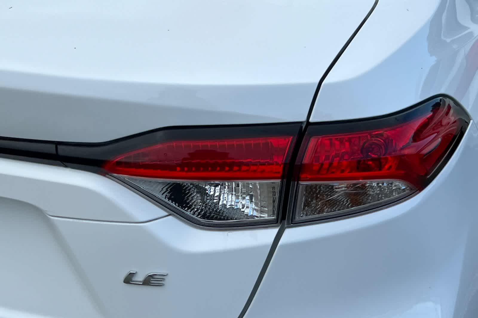 Thumbnail: 2023 Toyota Corolla - 17