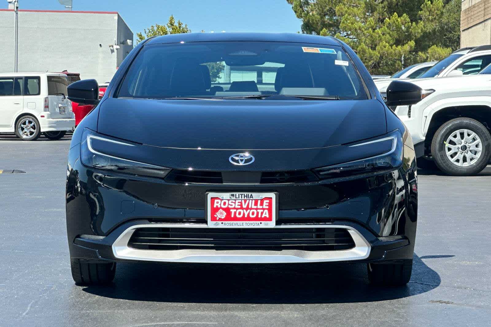 Thumbnail: 2025 Toyota Prius - 10