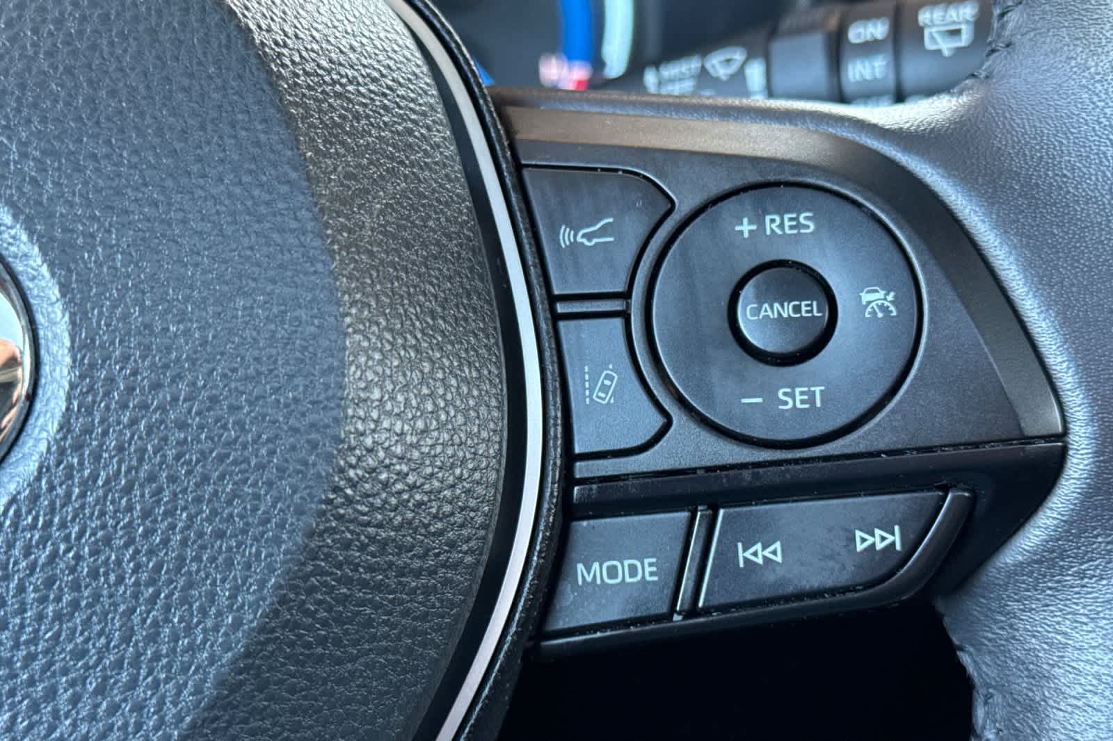 Thumbnail: 2024 Toyota RAV4 - 27