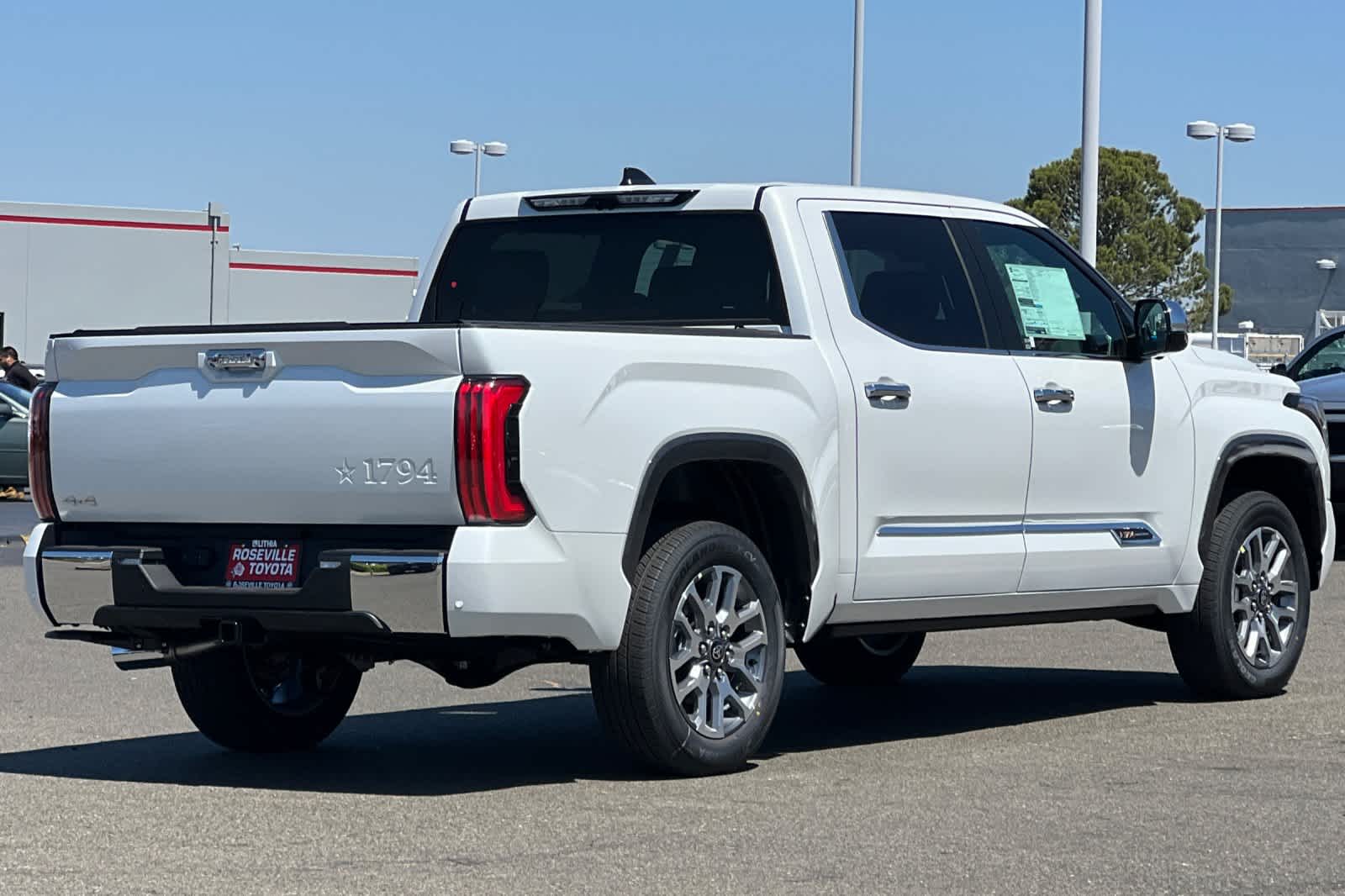 Thumbnail: 2025 Toyota Tundra - 2