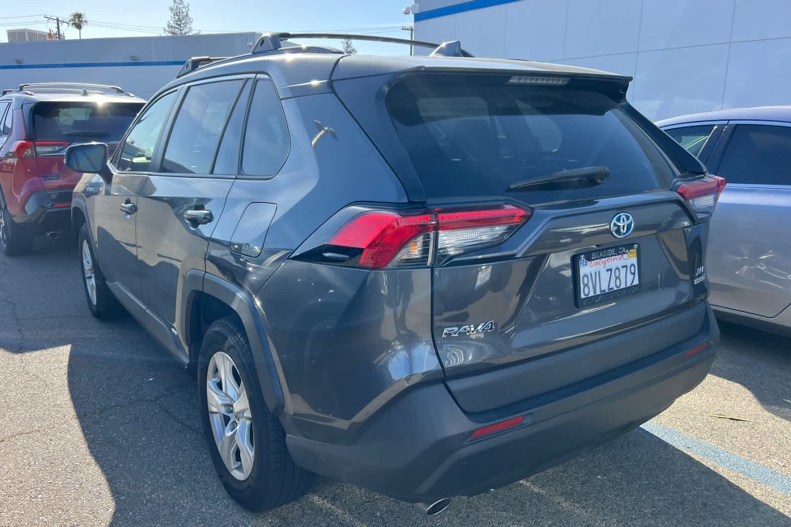 Thumbnail: 2021 Toyota RAV4 - 6
