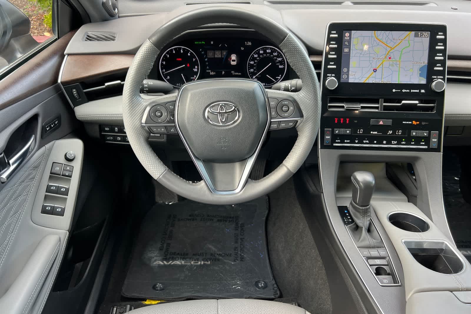 Thumbnail: 2022 Toyota Avalon - 15