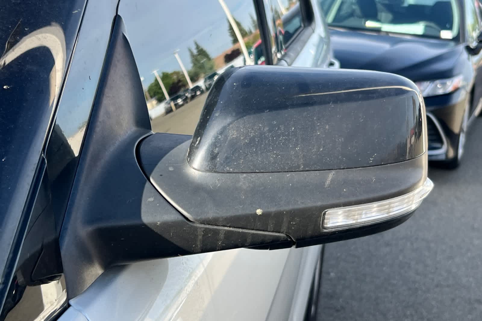 Thumbnail: 2016 Ford Explorer - 9