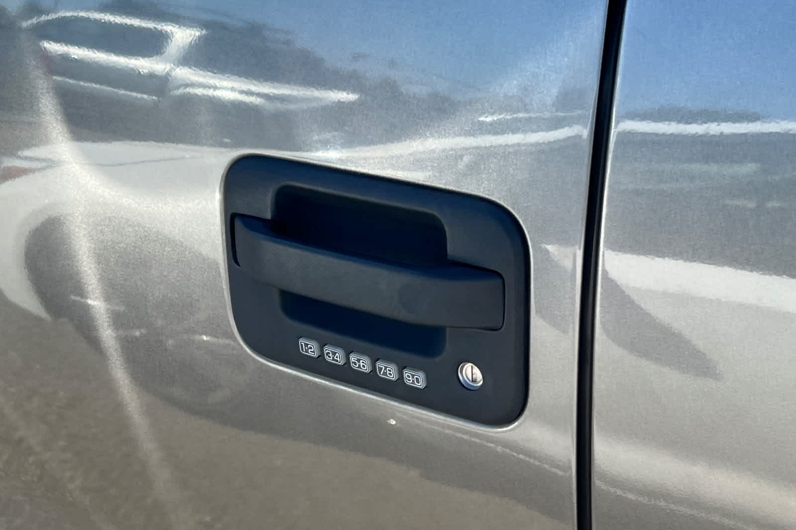 Thumbnail: 2012 Ford F-150 - 7