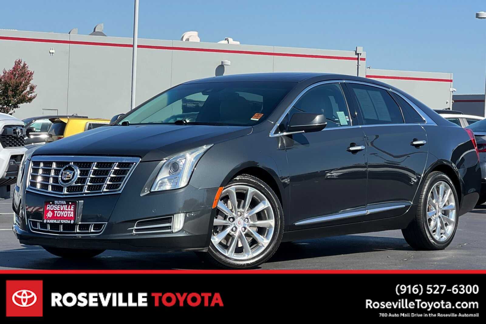 Thumbnail: 2013 Cadillac XTS - 1