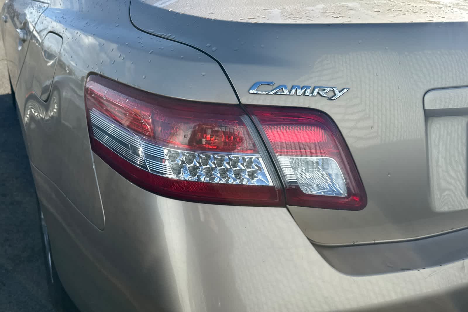 Thumbnail: 2011 Toyota Camry - 15