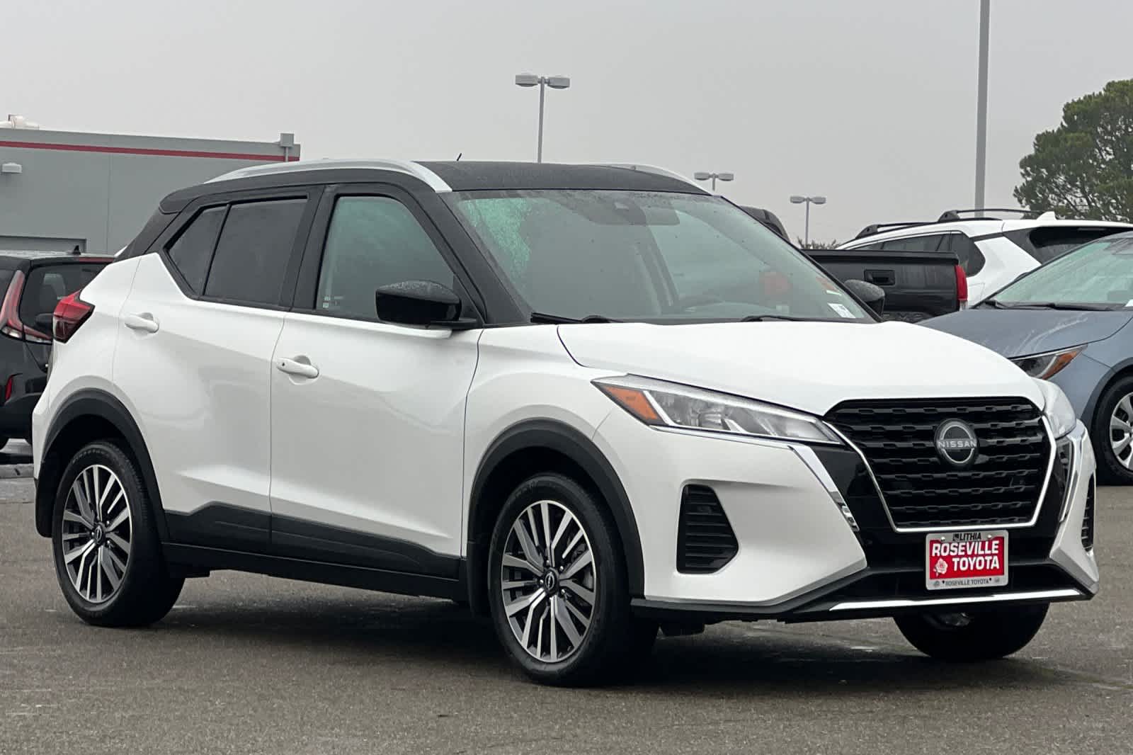 Thumbnail: 2023 Nissan Kicks - 5