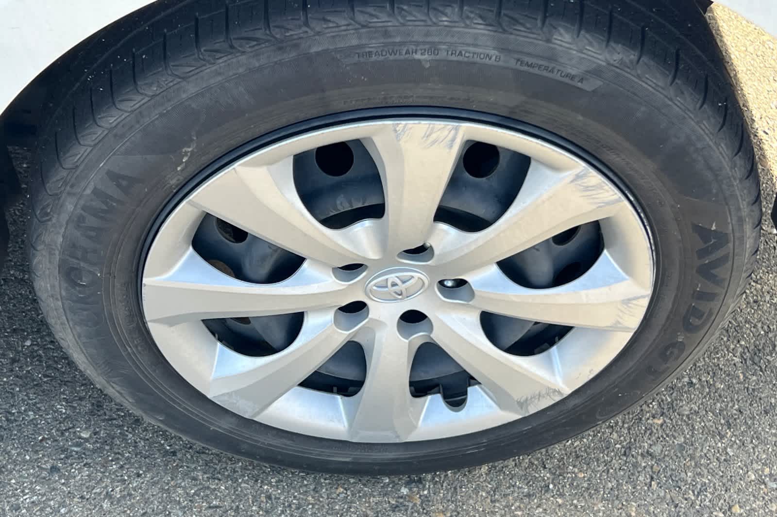 Thumbnail: 2024 Toyota Corolla - 17