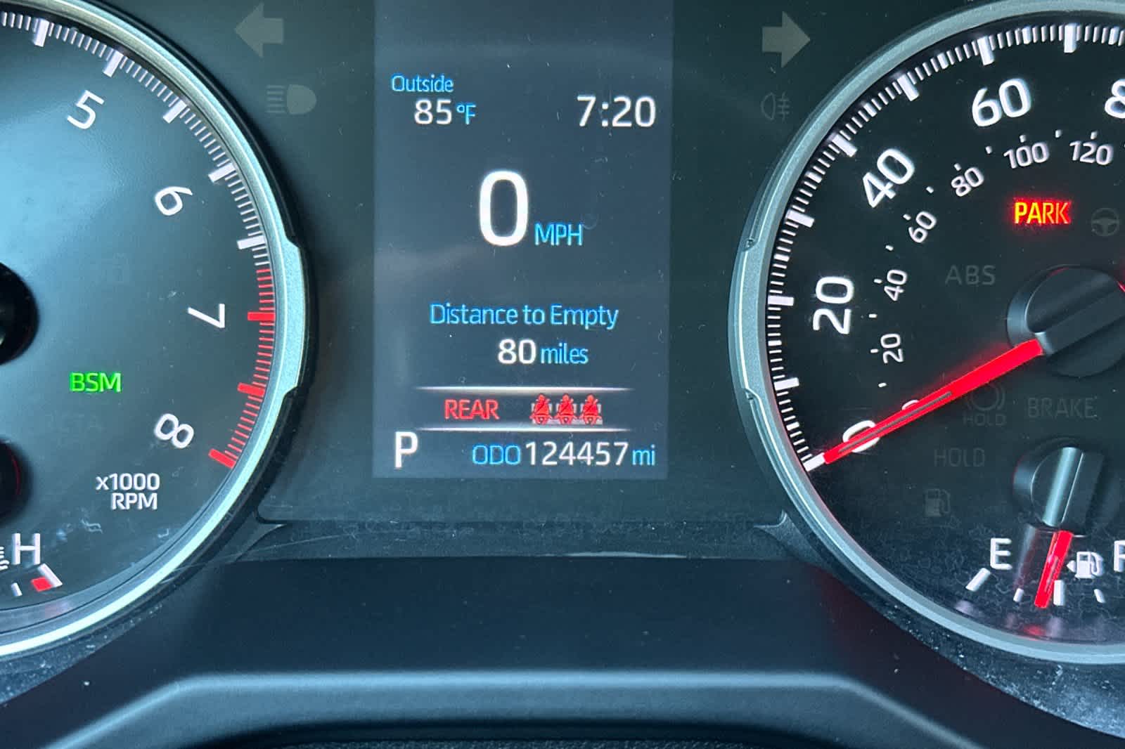 Thumbnail: 2021 Toyota RAV4 - 29