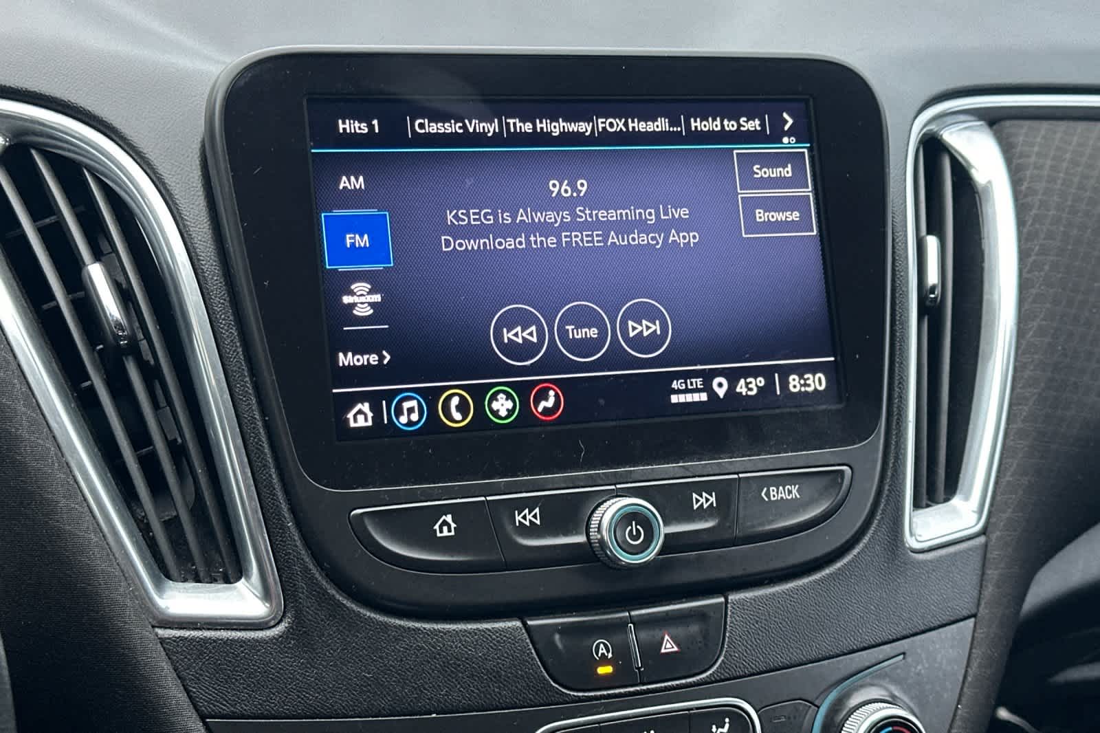 Thumbnail: 2021 Chevrolet Malibu - 19