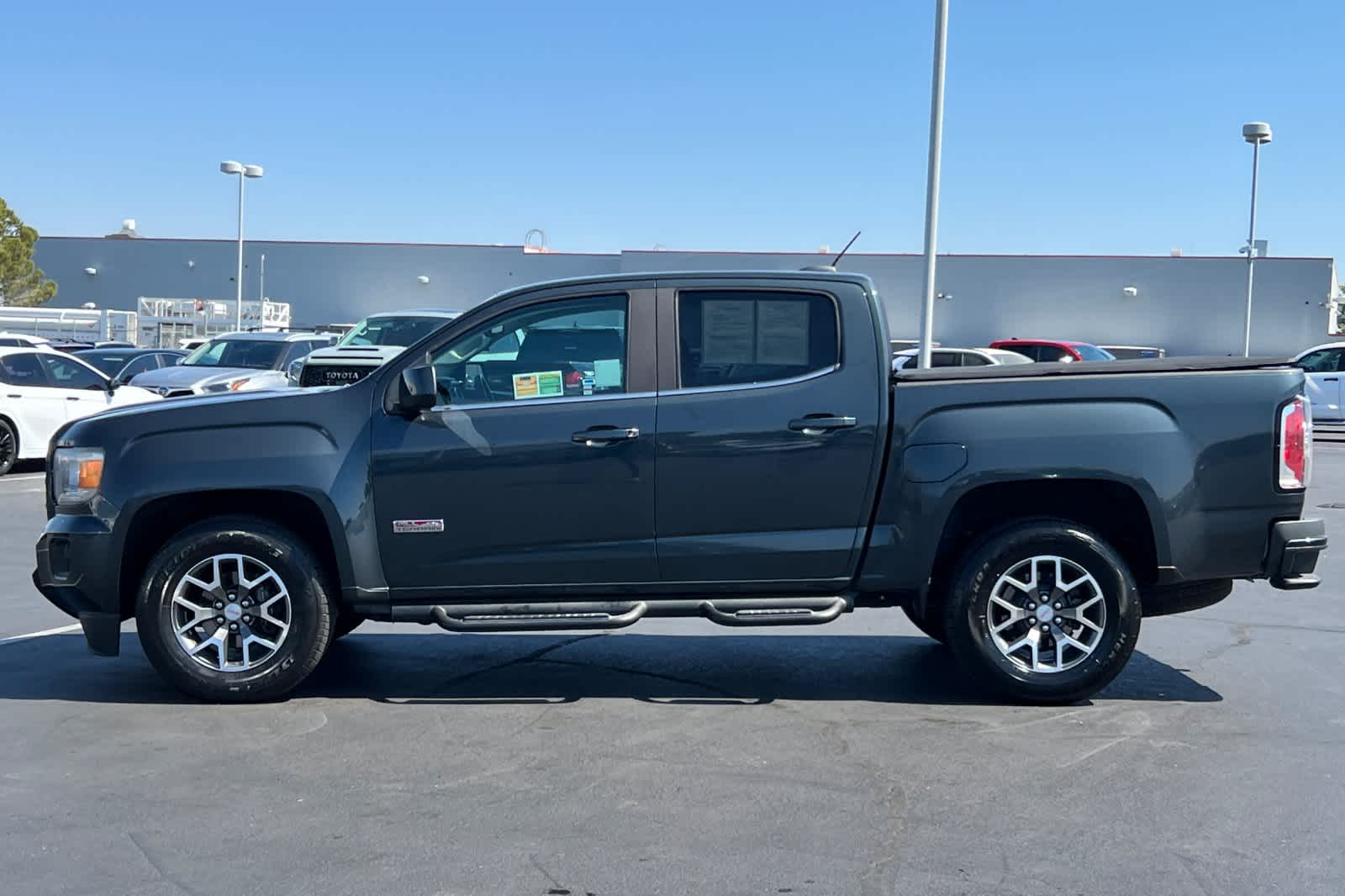 Thumbnail: 2018 GMC Canyon - 9