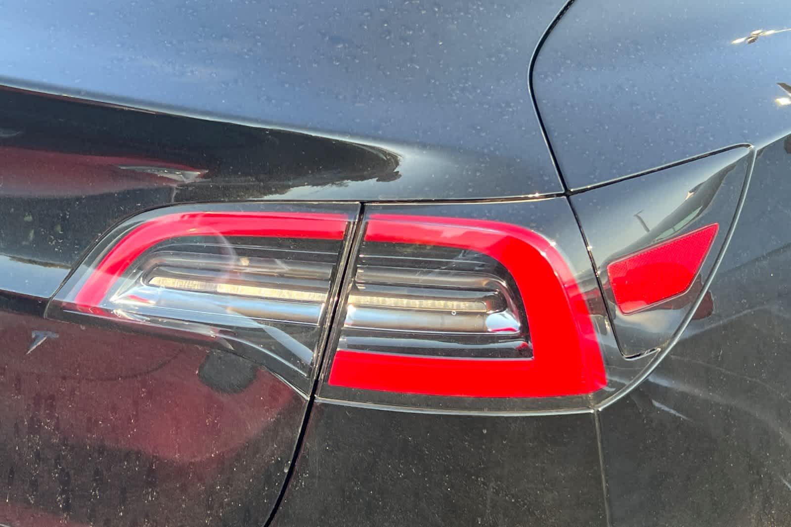 Thumbnail: 2019 Tesla Model 3 - 15