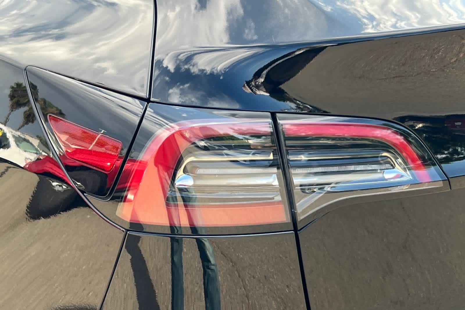 Thumbnail: 2024 Tesla Model Y - 15