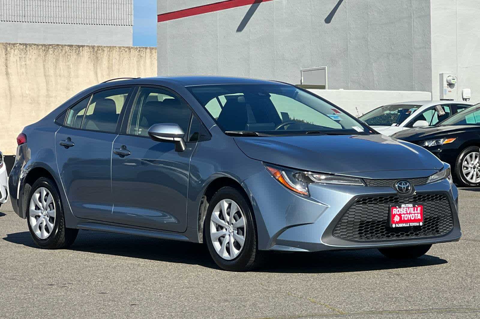 2022 Toyota Corolla LE 5