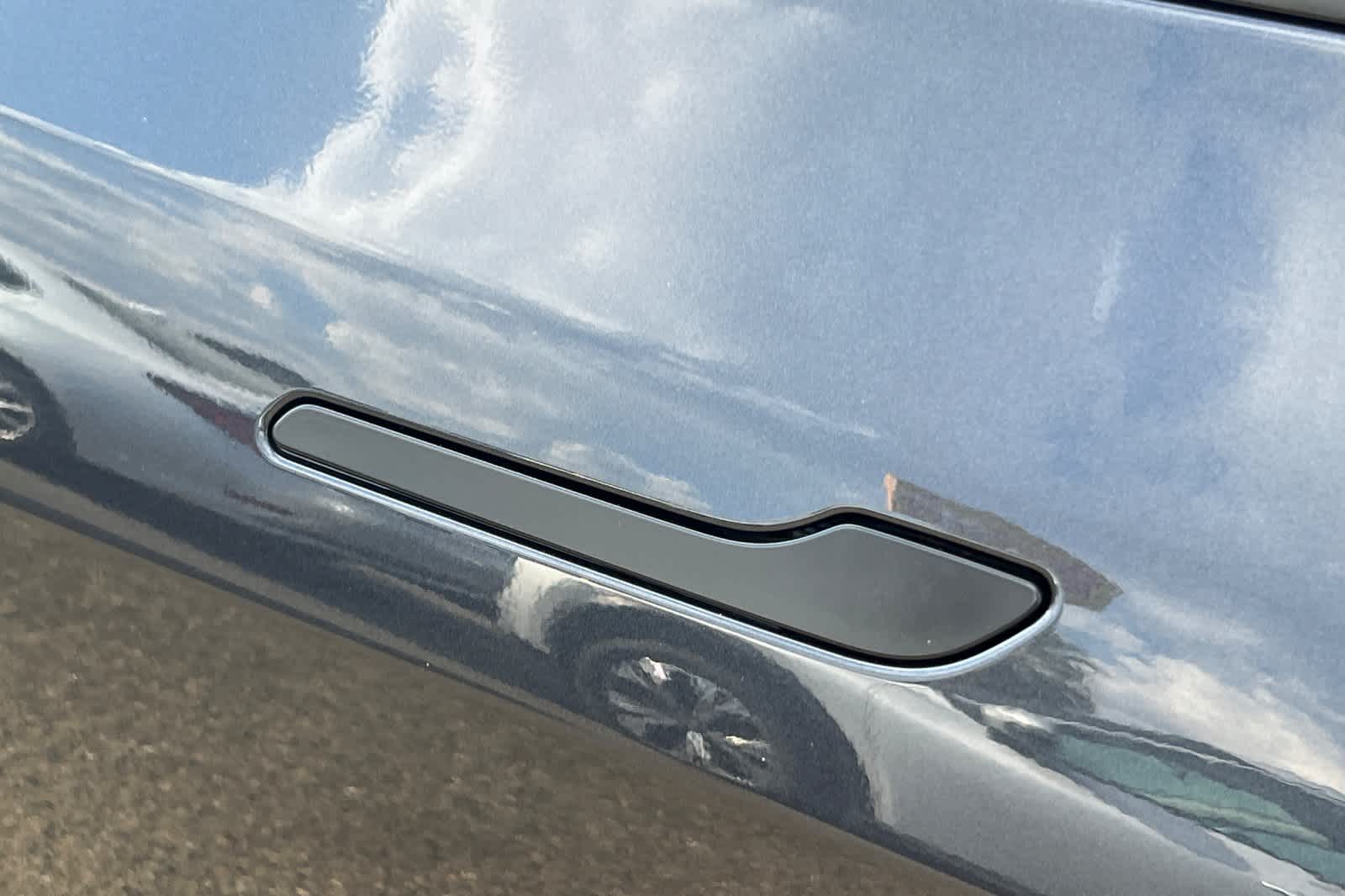 Thumbnail: 2025 Tesla Model Y - 18