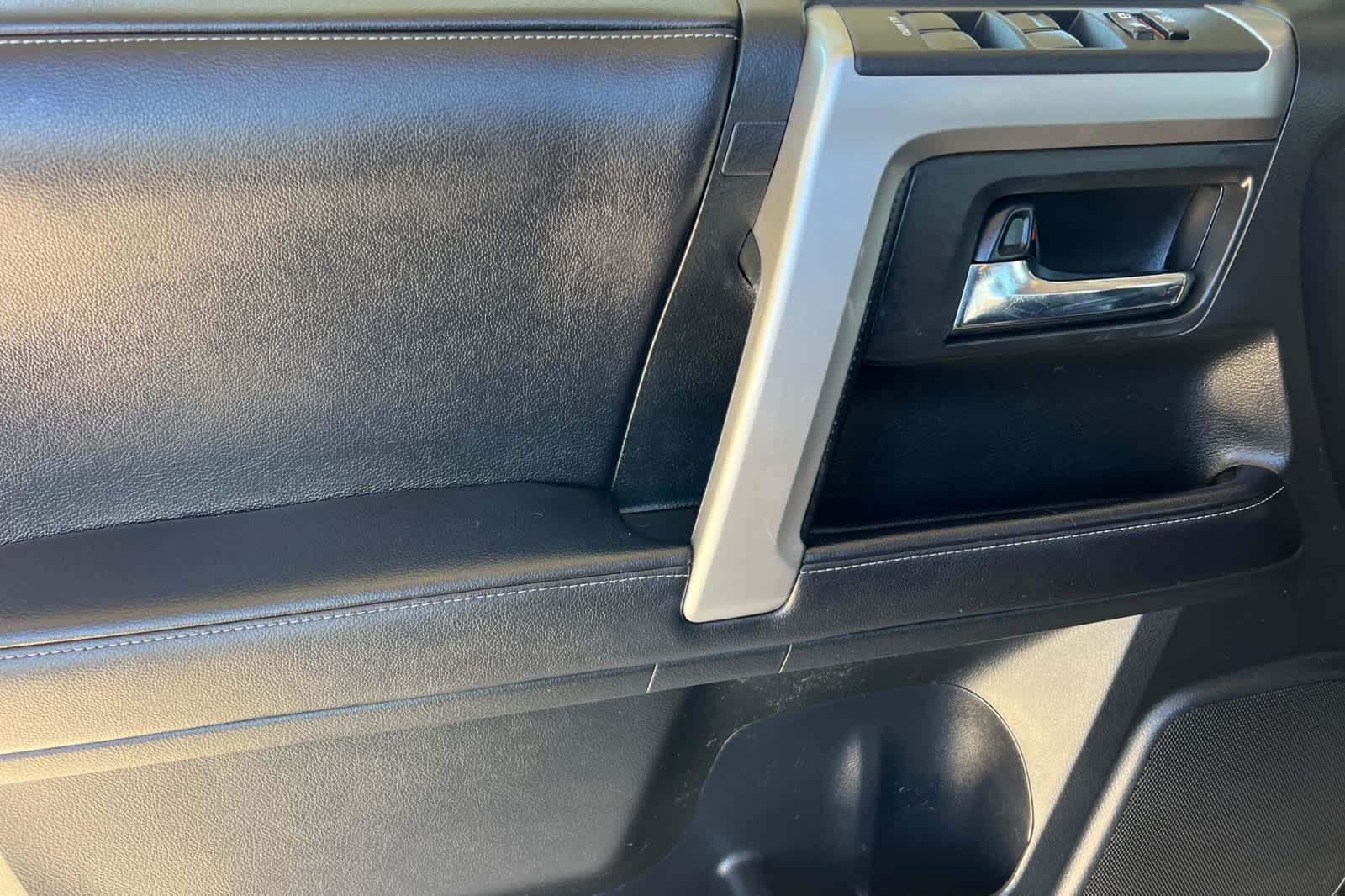 Thumbnail: 2018 Toyota 4Runner - 12