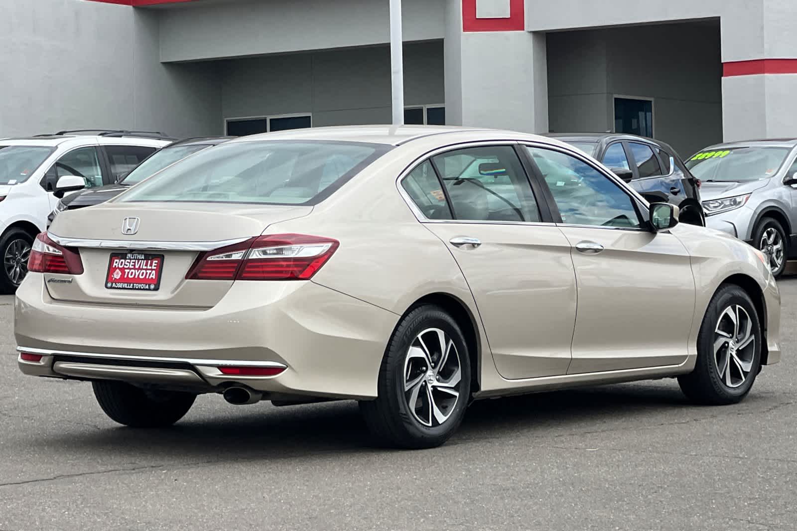 Thumbnail: 2017 Honda Accord - 2