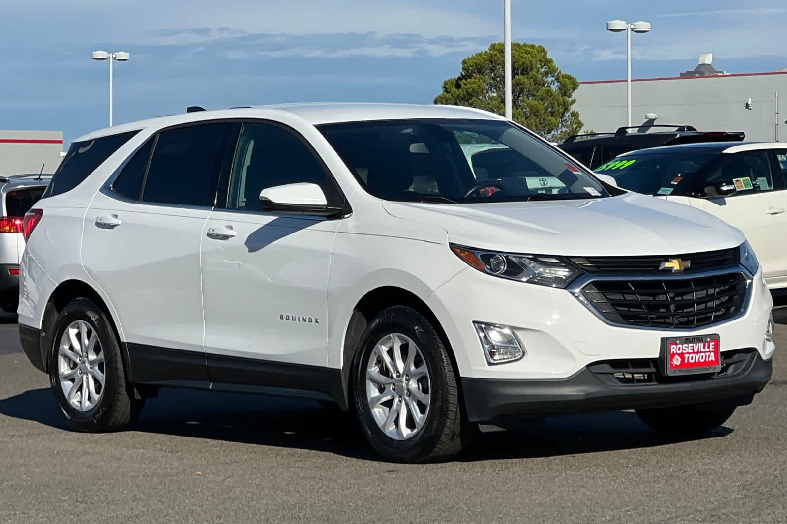 Thumbnail: 2019 Chevrolet Equinox - 4