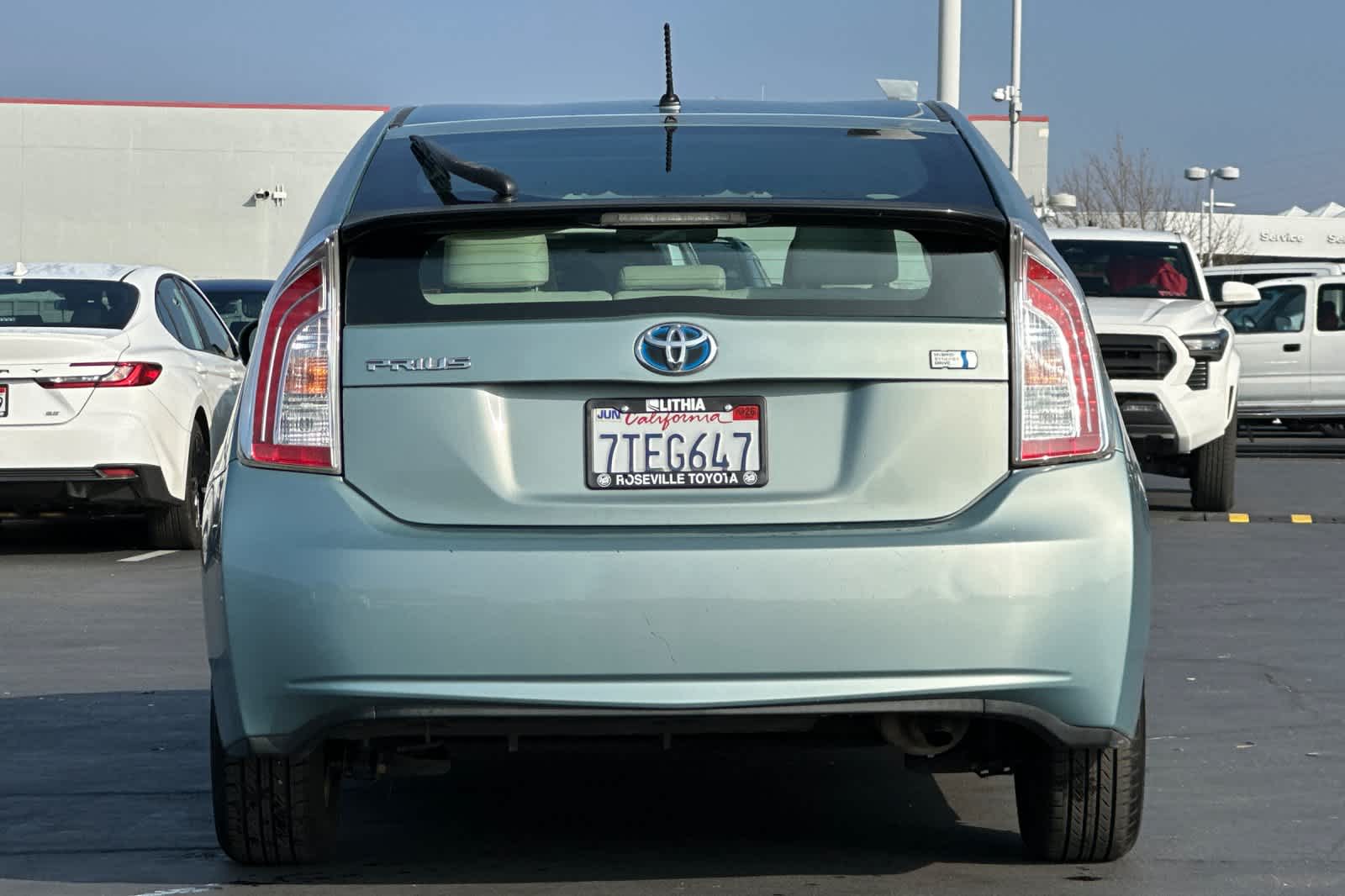 Thumbnail: 2012 Toyota Prius - 8