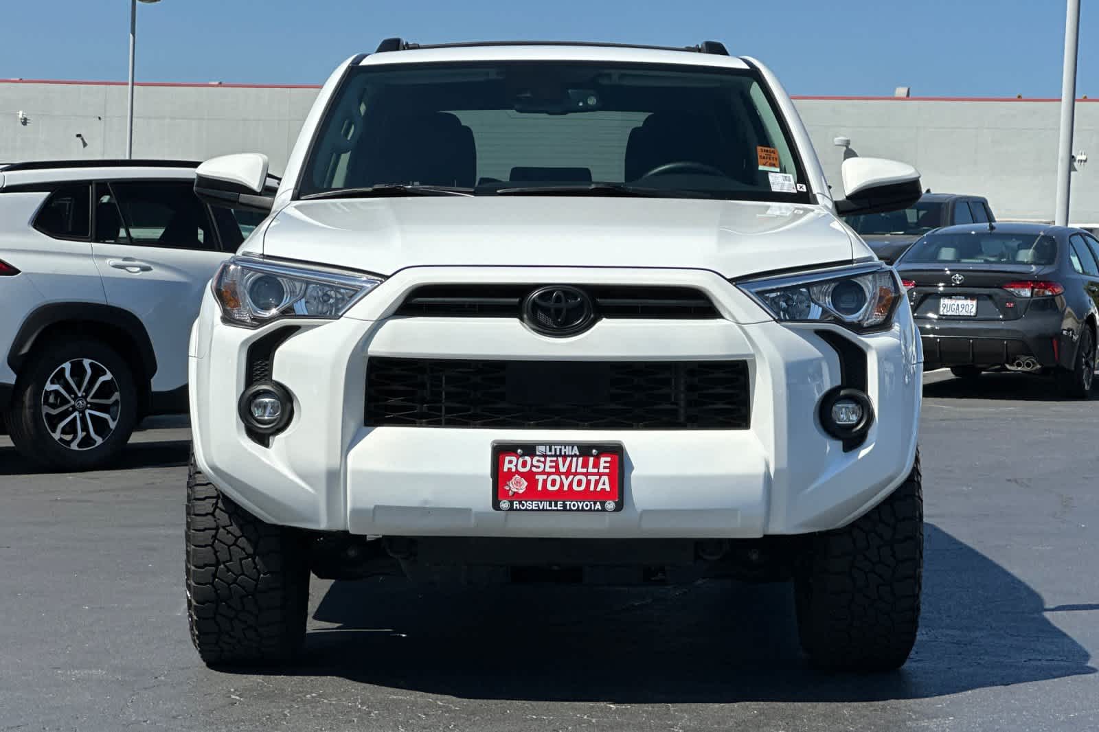 Thumbnail: 2023 Toyota 4Runner - 10