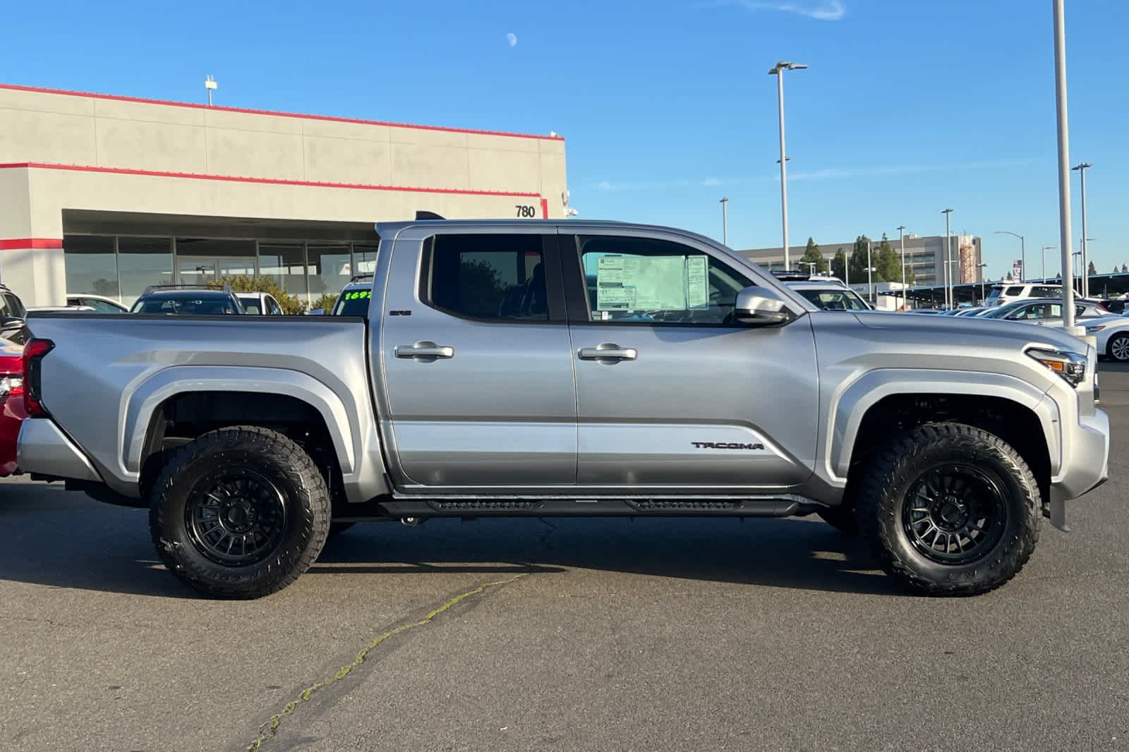 Thumbnail: 2025 Toyota Tacoma - 8