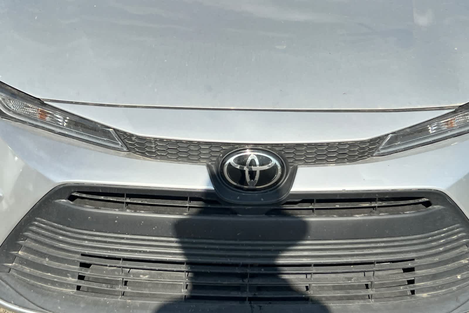 Thumbnail: 2023 Toyota Corolla - 9