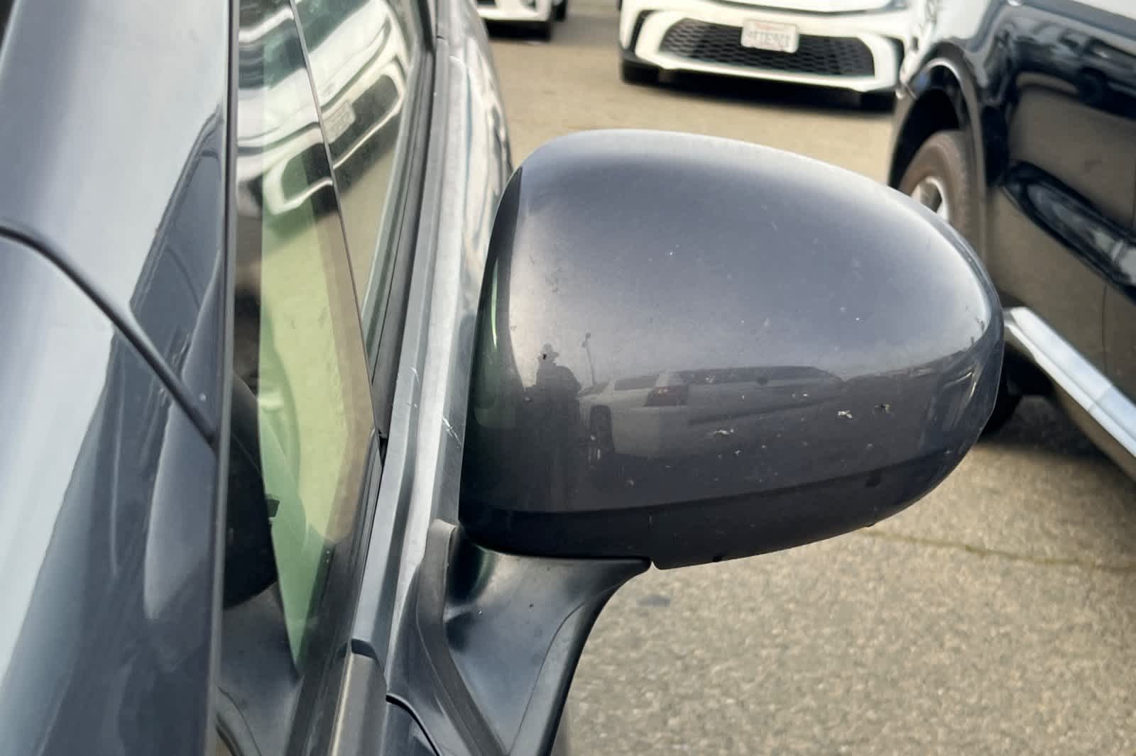 Thumbnail: 2014 Toyota Prius - 21