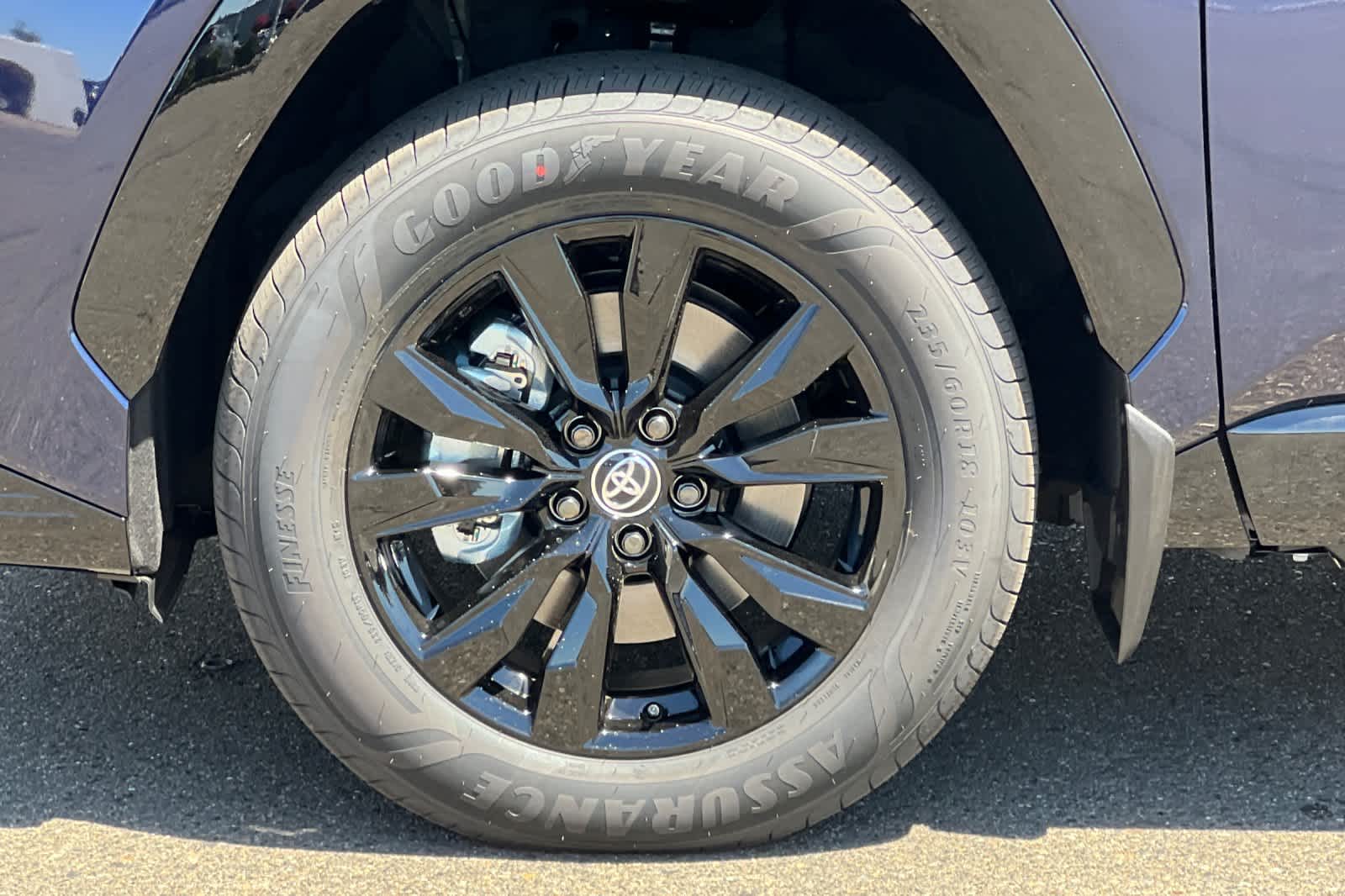 Thumbnail: 2026 Toyota RAV4 - 32