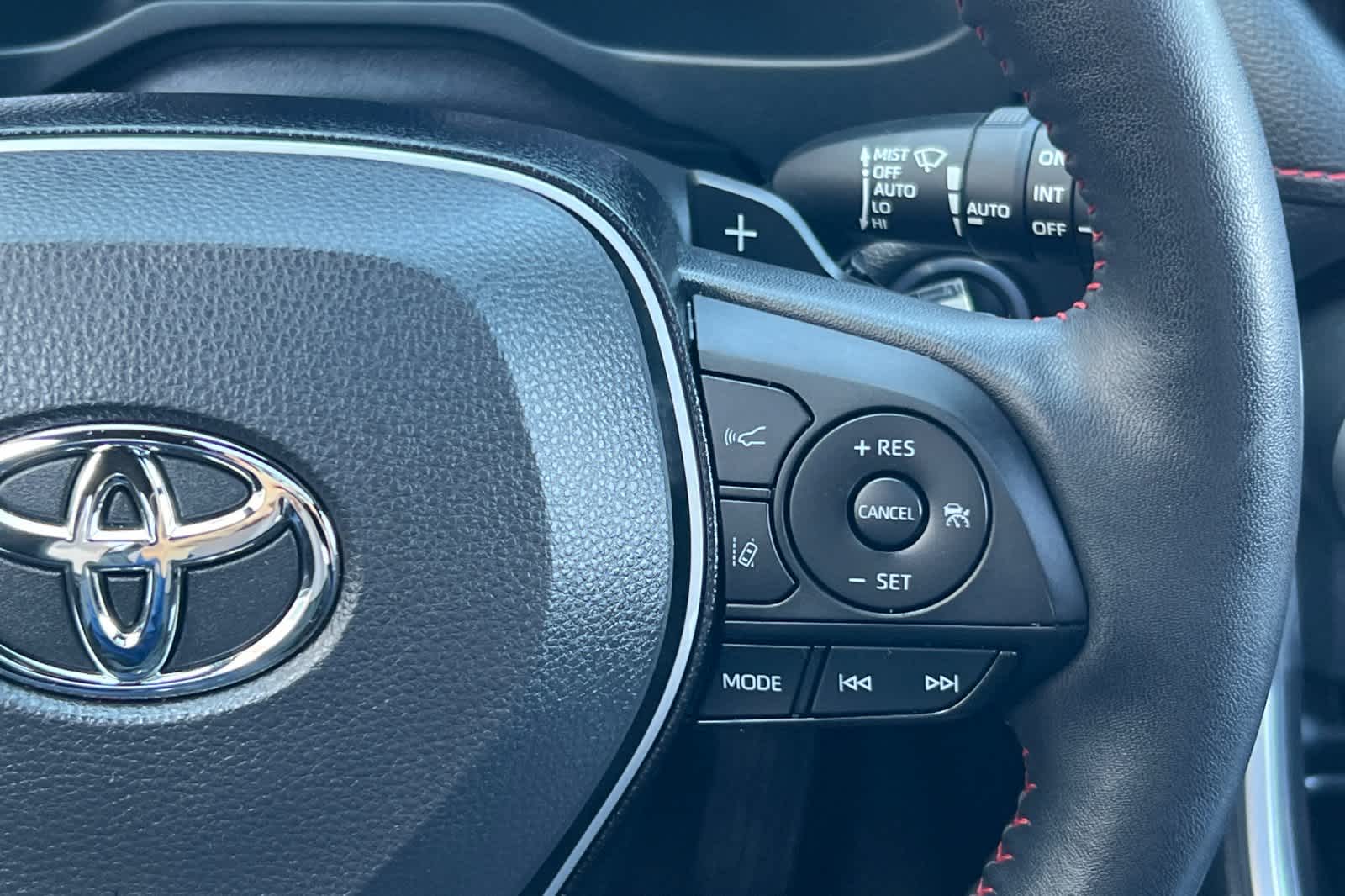 Thumbnail: 2024 Toyota RAV4 - 28