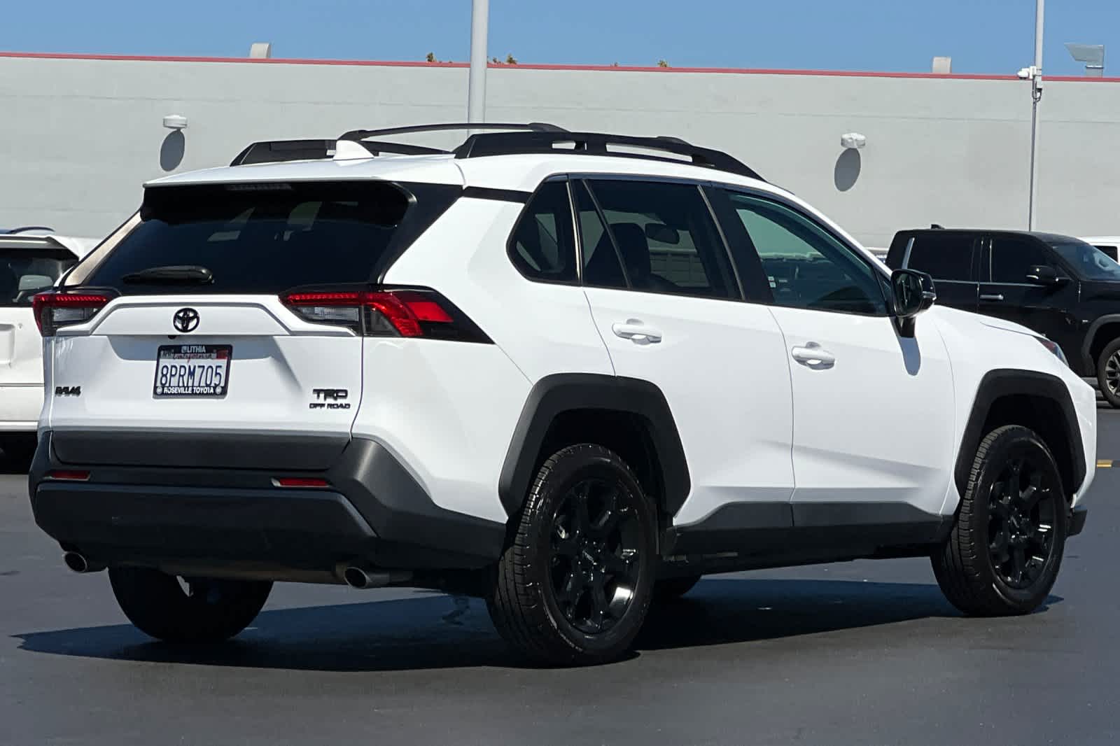 Thumbnail: 2020 Toyota RAV4 - 2