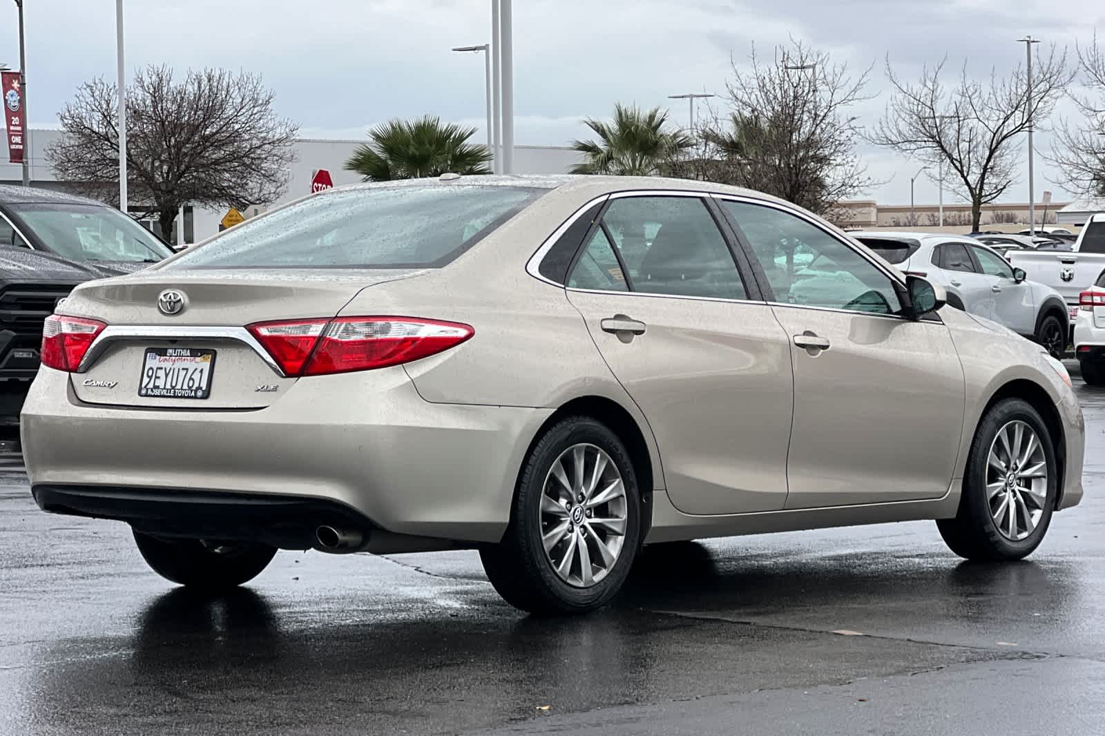 Thumbnail: 2016 Toyota Camry - 2