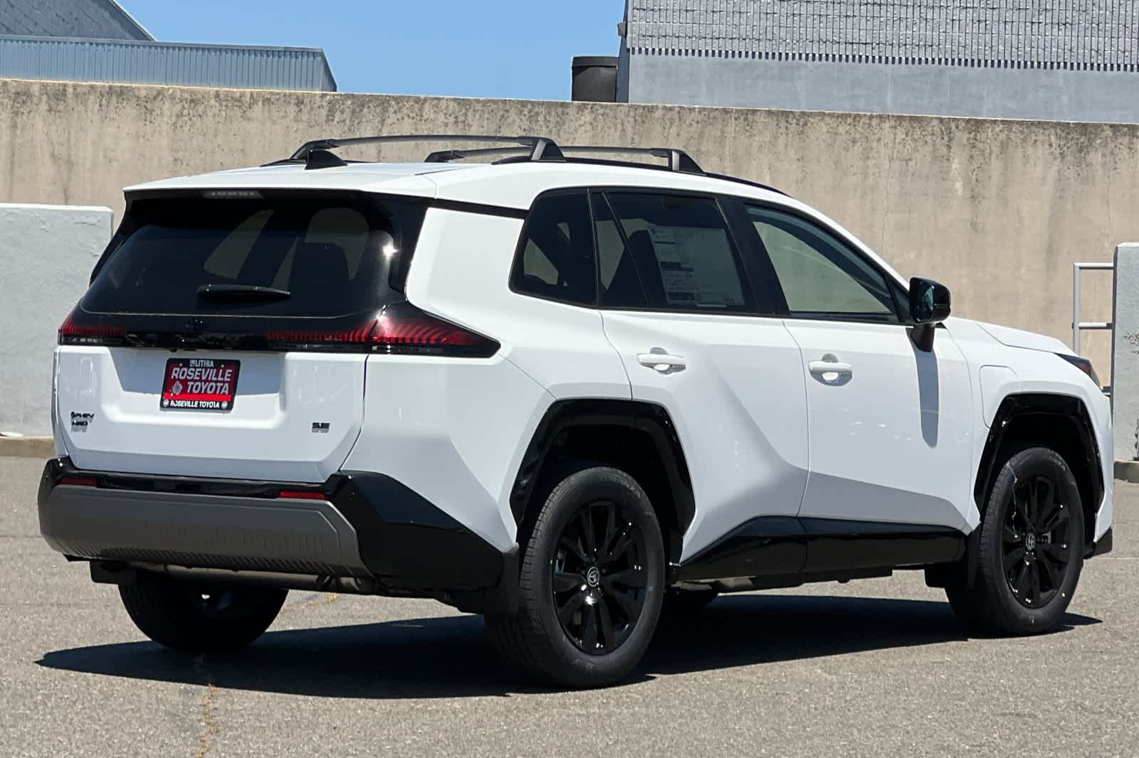 Thumbnail: 2026 Toyota RAV4 - 2