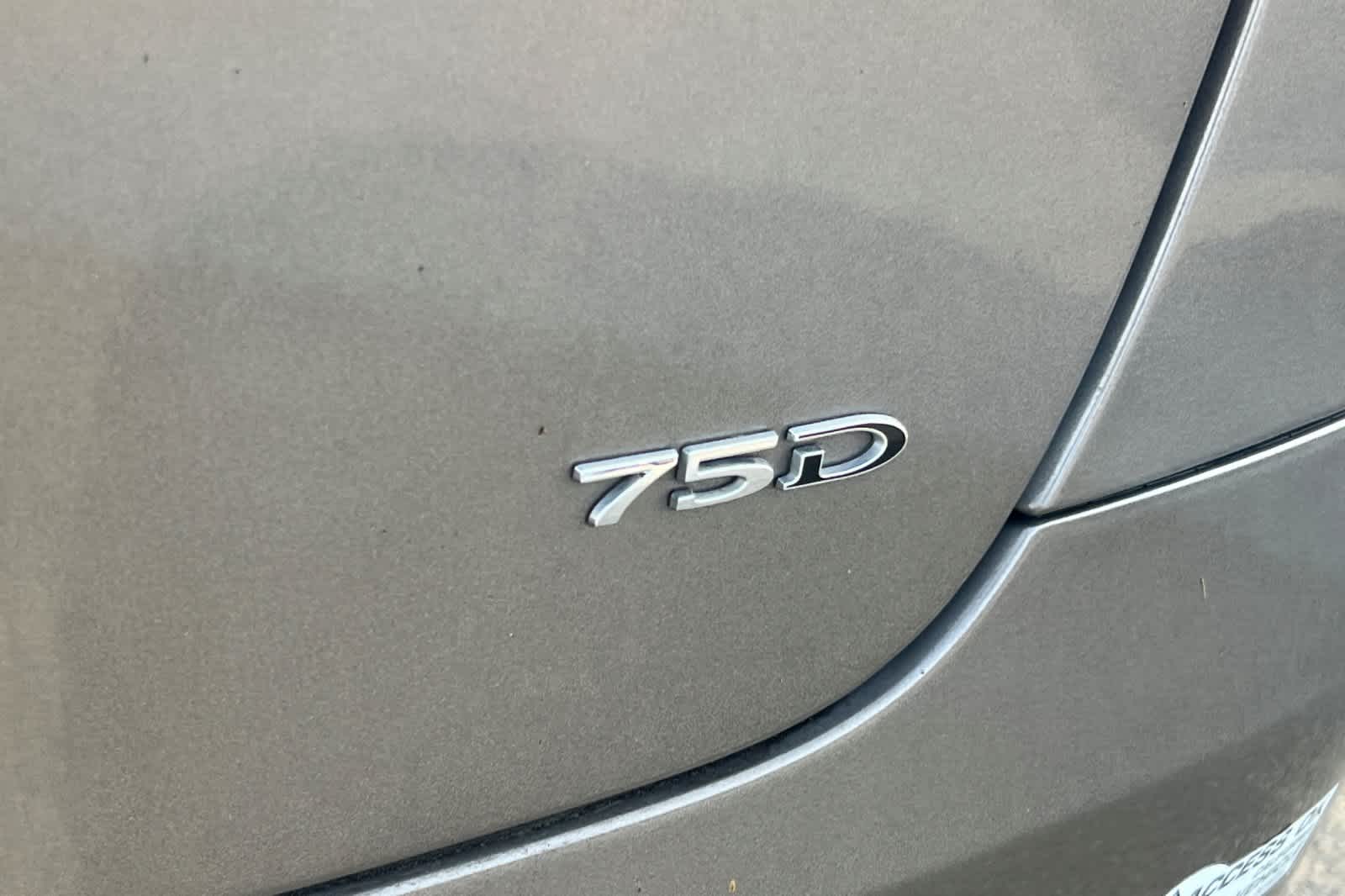 Thumbnail: 2016 Tesla Model X - 21