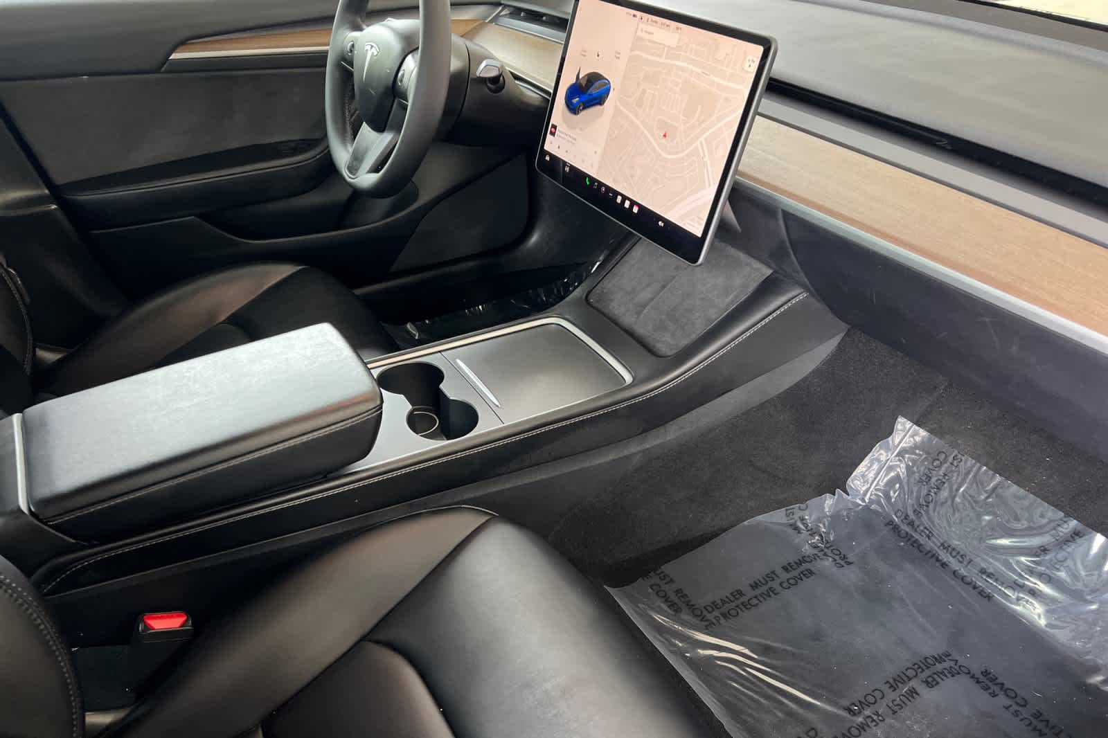 Thumbnail: 2023 Tesla Model 3 - 16