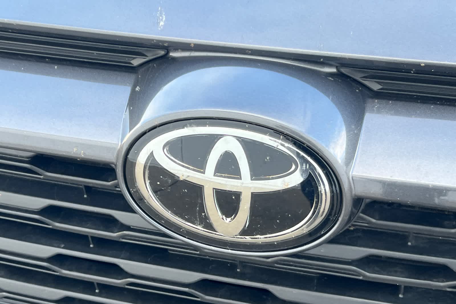 Thumbnail: 2025 Toyota RAV4 - 13