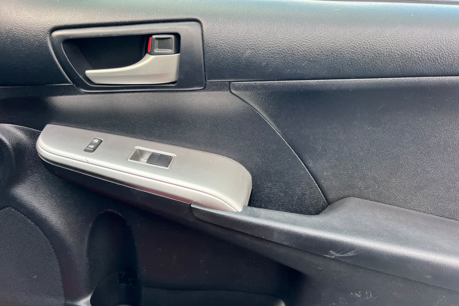 Thumbnail: 2012 Toyota Camry - 17