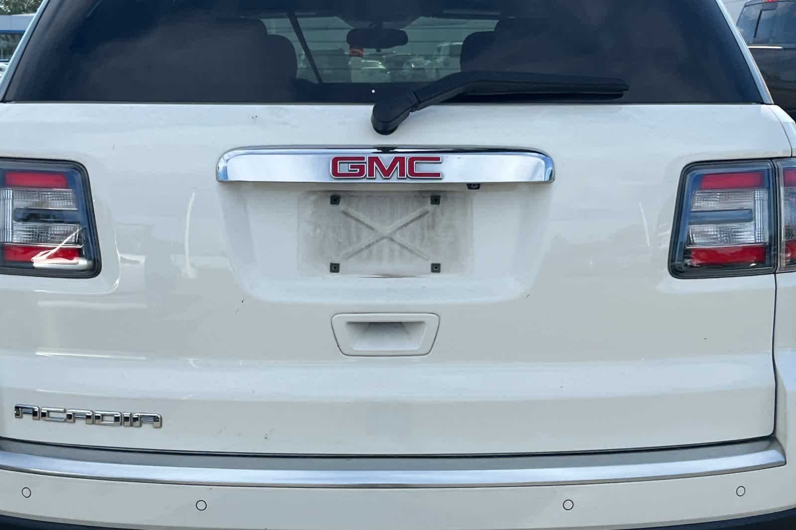 Thumbnail: 2015 GMC Acadia - 16