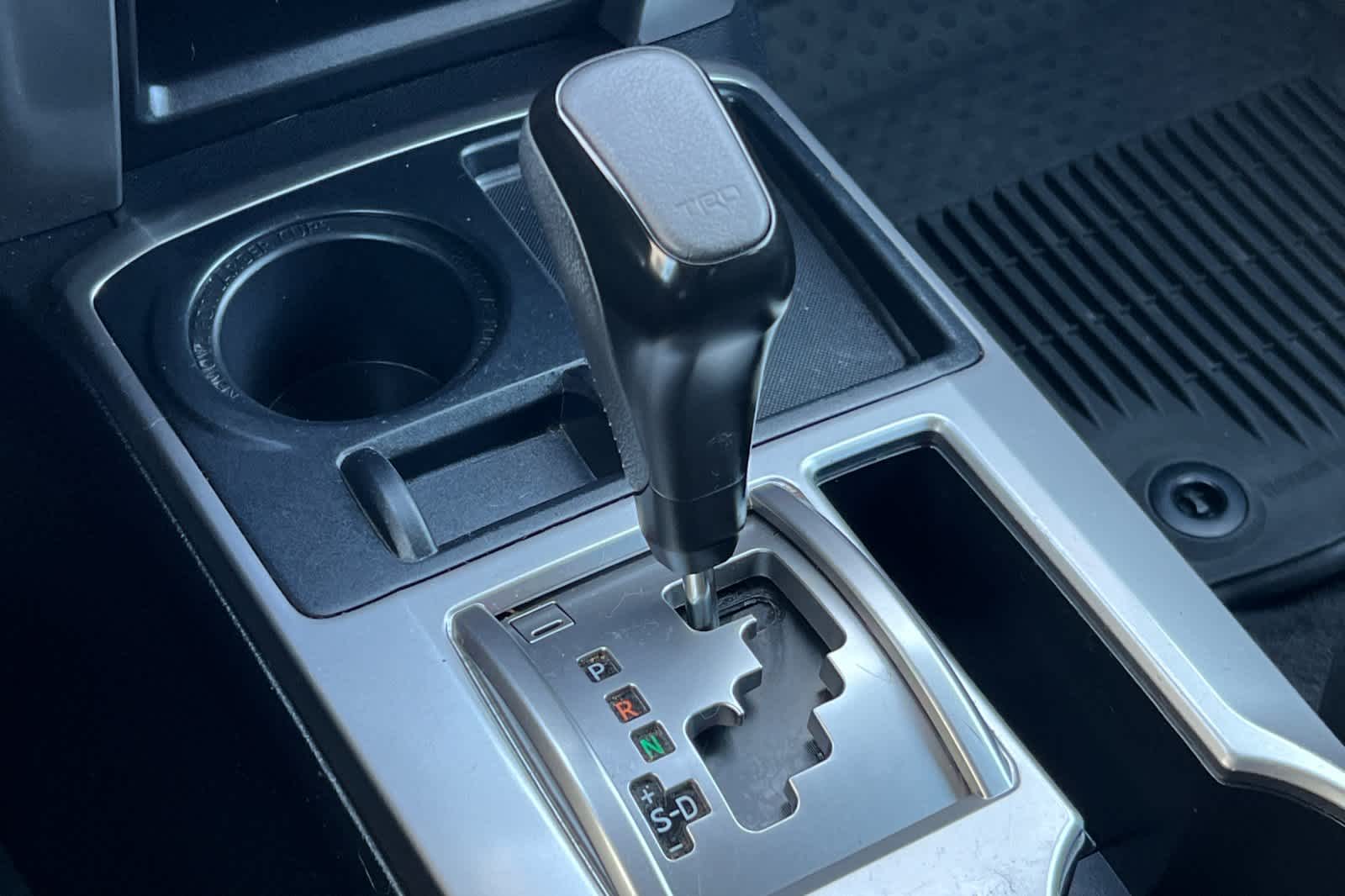 Thumbnail: 2022 Toyota 4Runner - 23