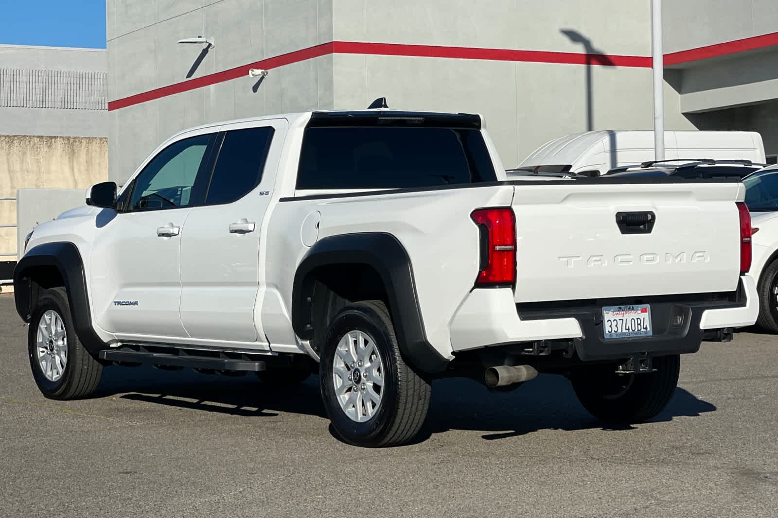 Thumbnail: 2024 Toyota Tacoma - 7