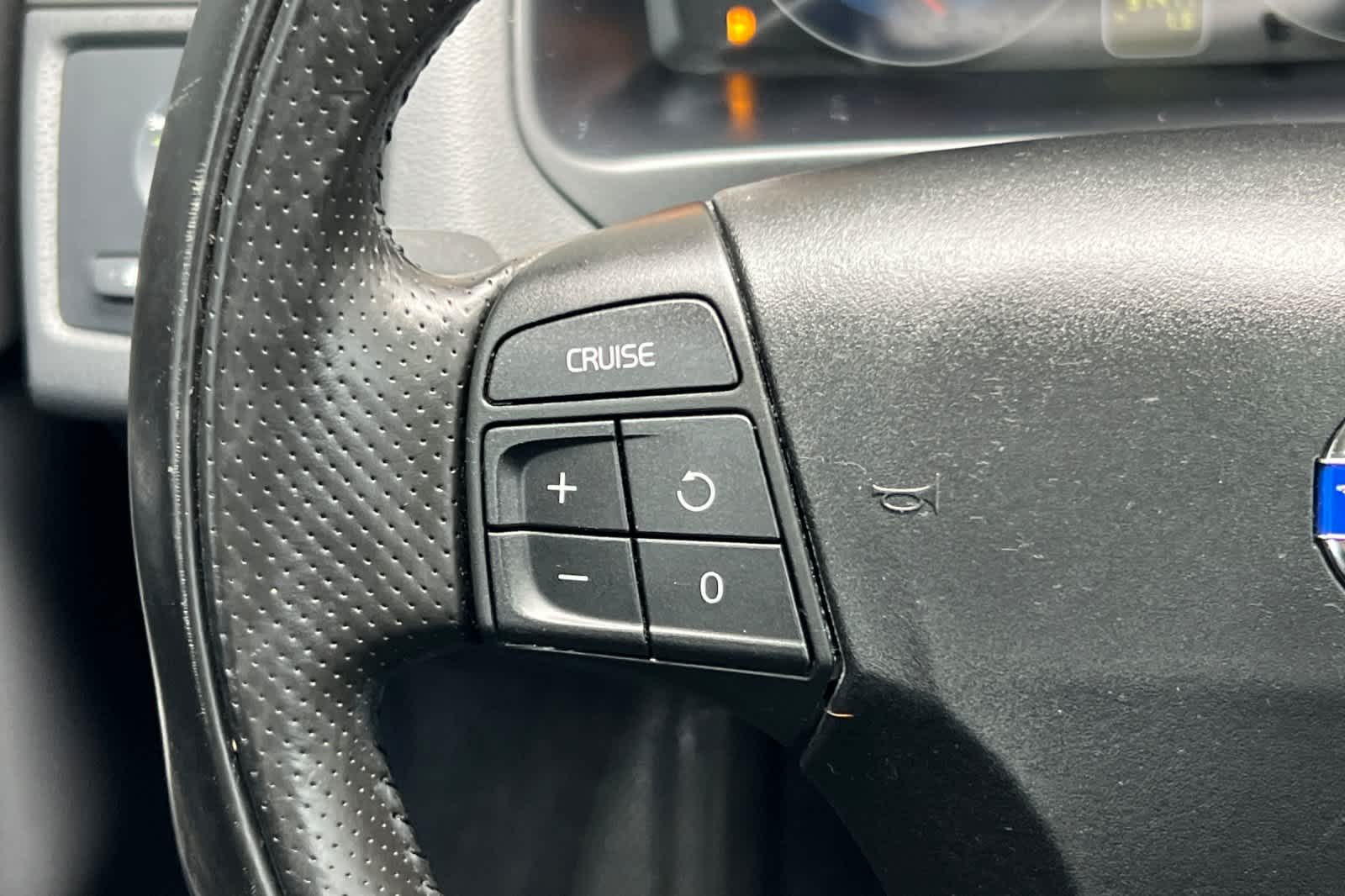 Thumbnail: 2011 Volvo C30 - 23