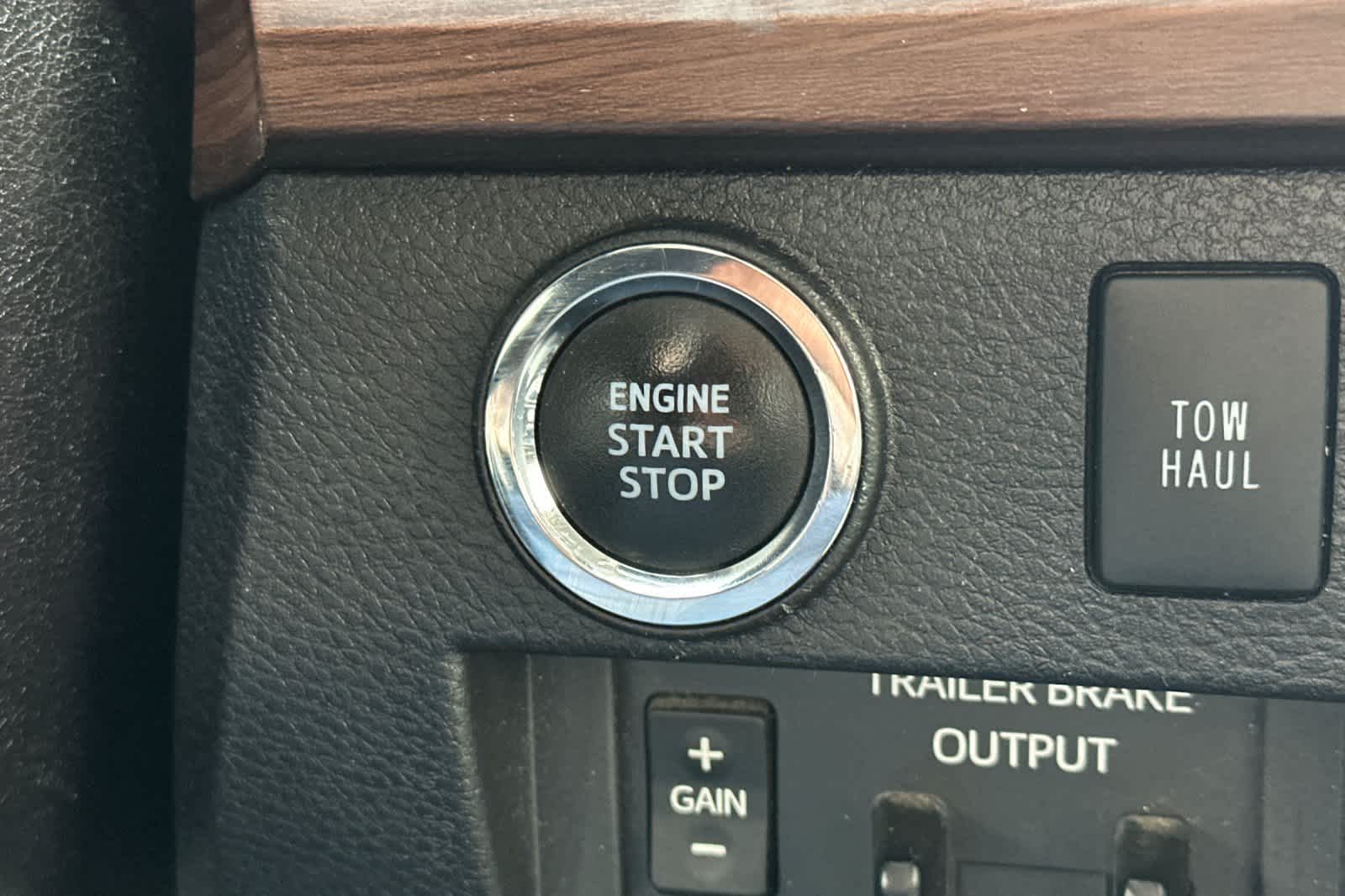 Thumbnail: 2021 Toyota Tundra - 23