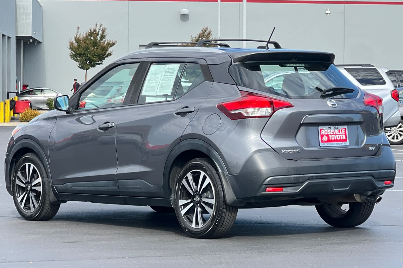 Thumbnail: 2019 Nissan Kicks - 7