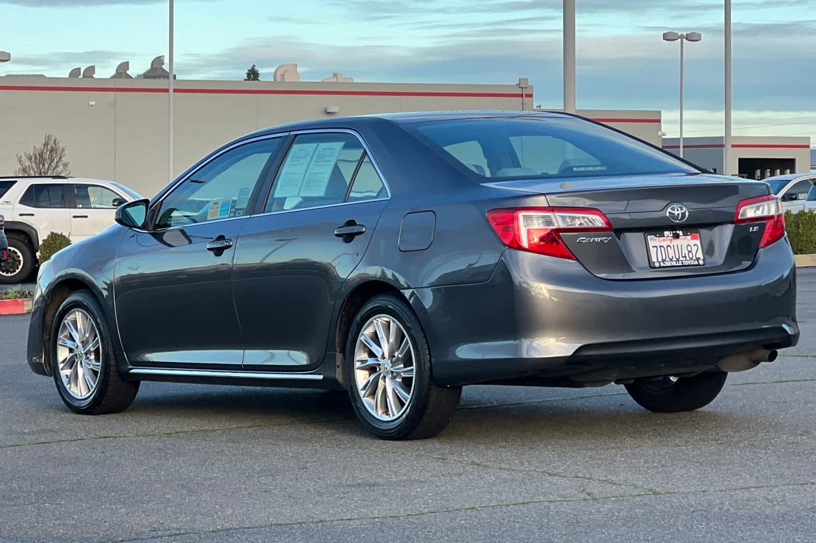 Thumbnail: 2014 Toyota Camry - 7