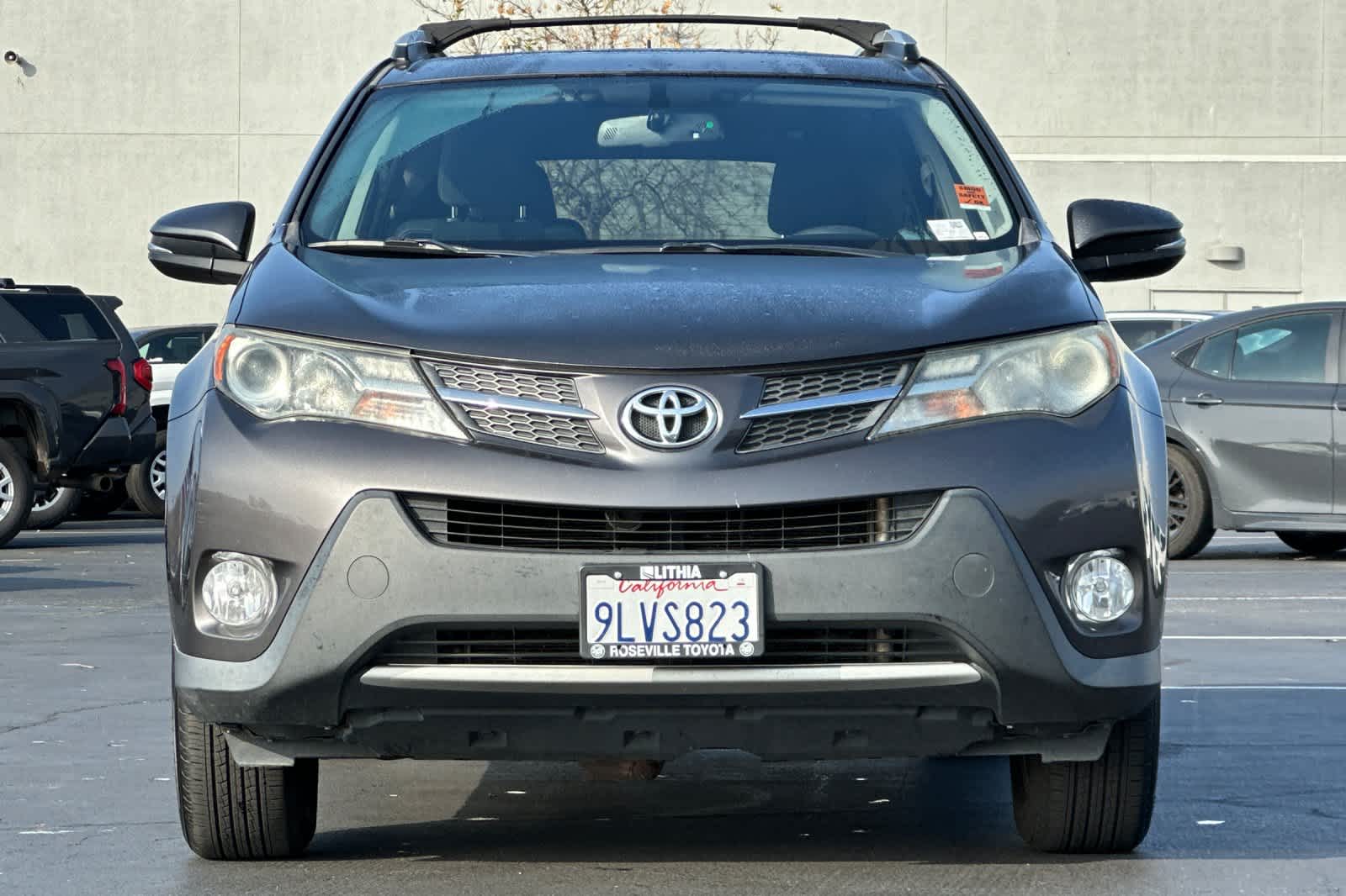 Thumbnail: 2015 Toyota RAV4 - 10
