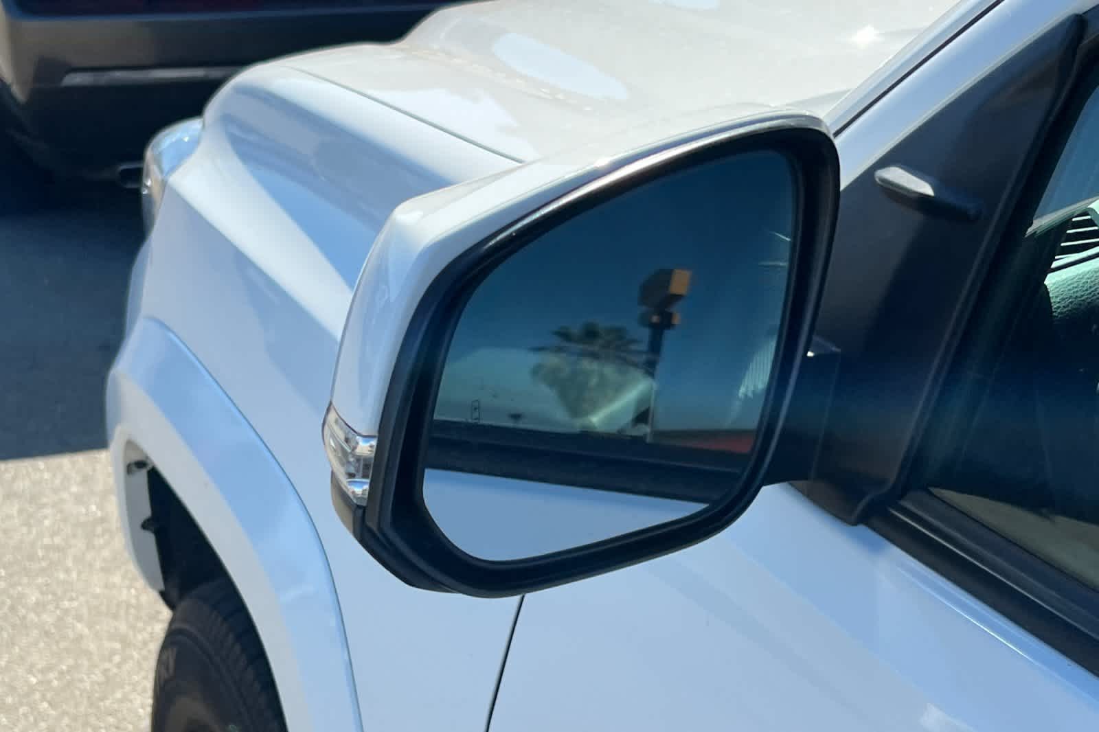 Thumbnail: 2023 Toyota Tacoma - 20